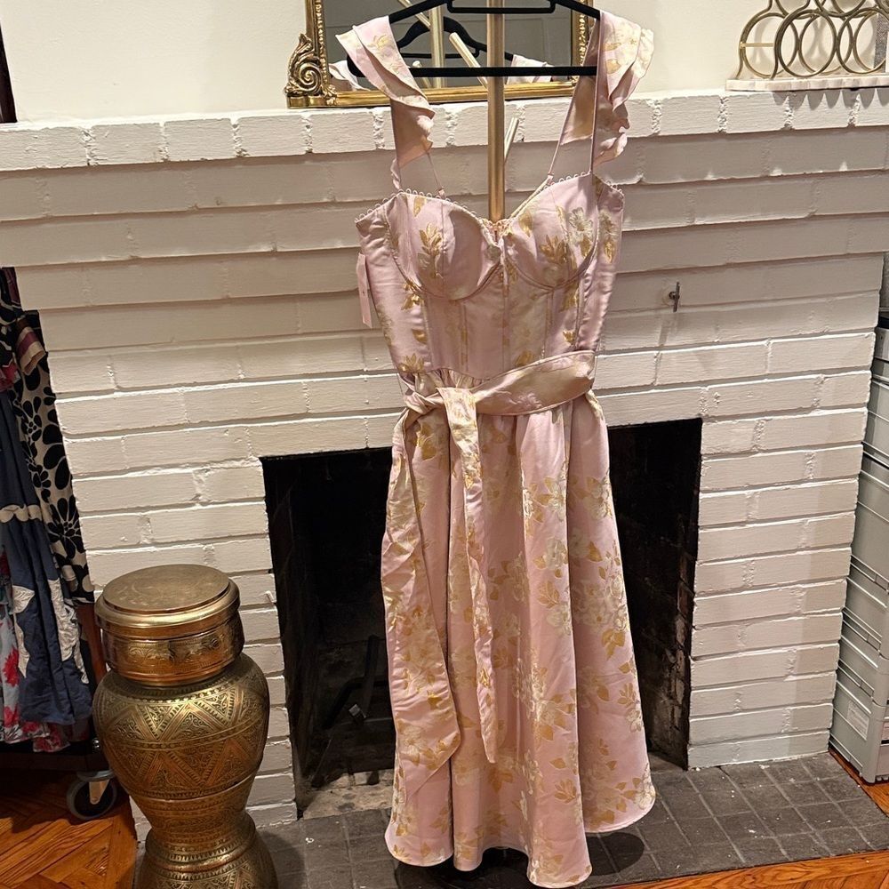 V. Chapman The Vera Dress In Light Lilac Baroque Floral — image 5 of 8